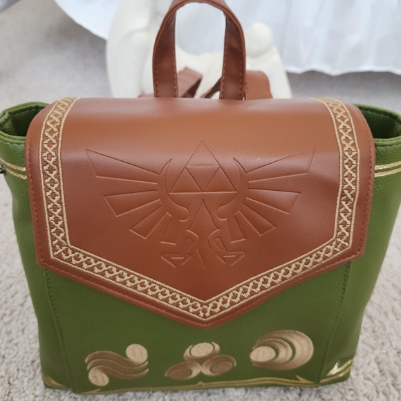 Legend of Zelda Breath Of The Wild Backpack Danielle Nicole Green Limited Issue main image 10